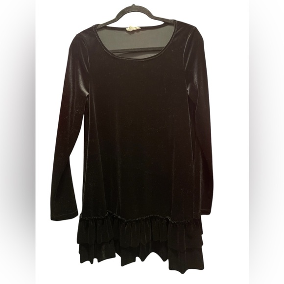 Easel Los Angeles Dresses & Skirts - Velvet Long-Sleeve Tunic or Mini Dress w/ ruffle hem